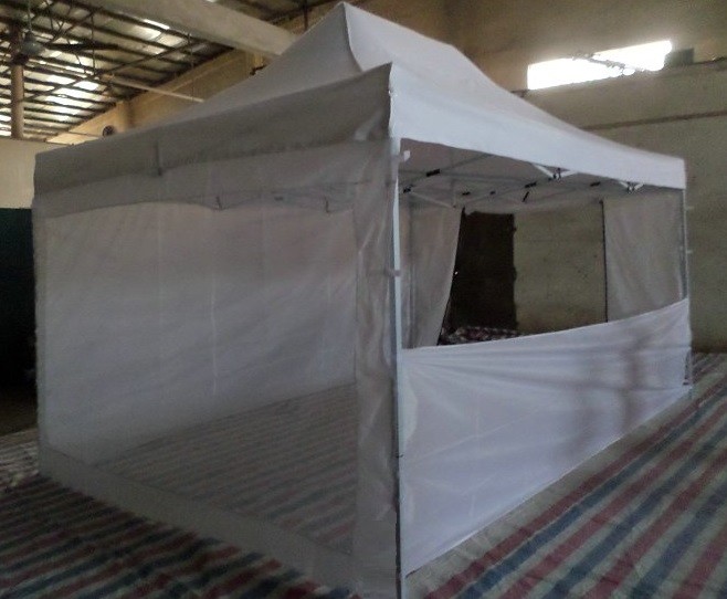 Gazebo 4,5x3 bianco per mercatini e fiere