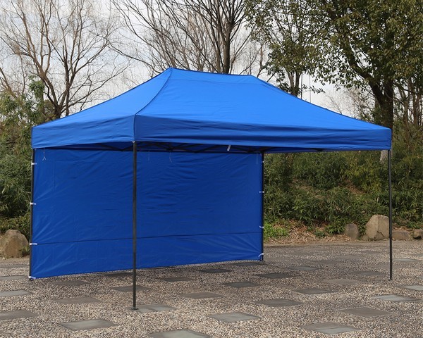 Gazebo 4,5x3 blu con pareti montate