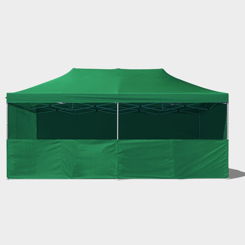 Stand aperto sul fronte del gazebo 6x3 verde