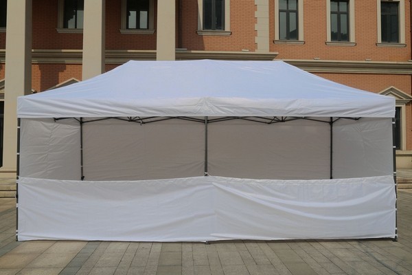 Gazebo 6x3 bianco con pareti montate