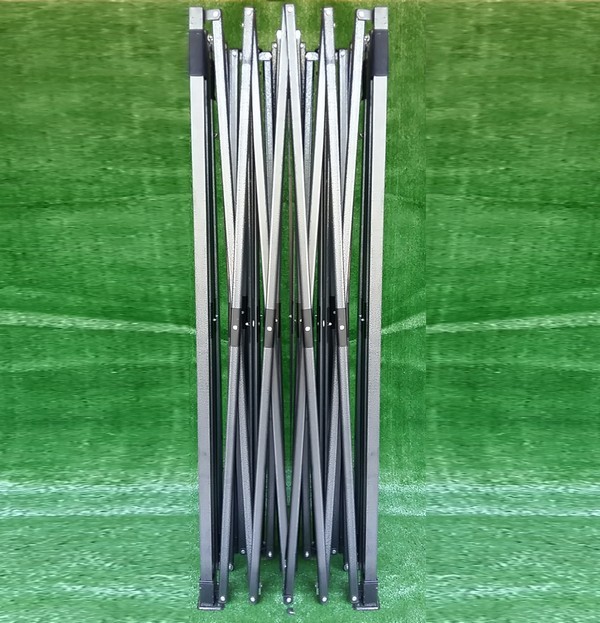 Telaio del gazebo pieghevole 4,5x3 richiuso
